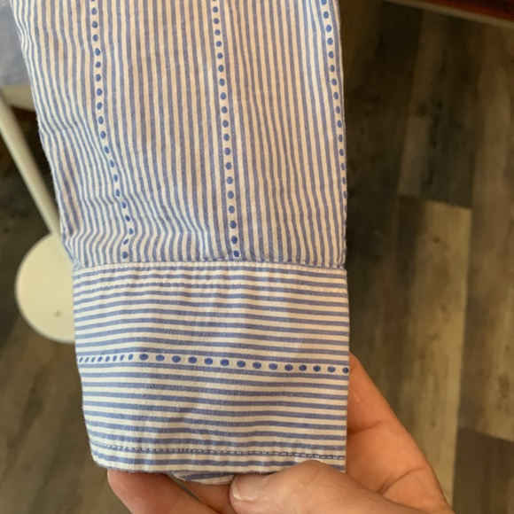 Talbots empire‎ dot shirt. Worn about 5x. Still in great shape - Picture 7 of 8